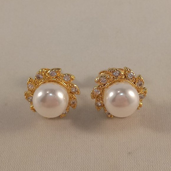 18K Yellow Gold Filled Pearl Swirl Flower Diamond Topaz Zircon Stud Earrings - Picture 2 of 6